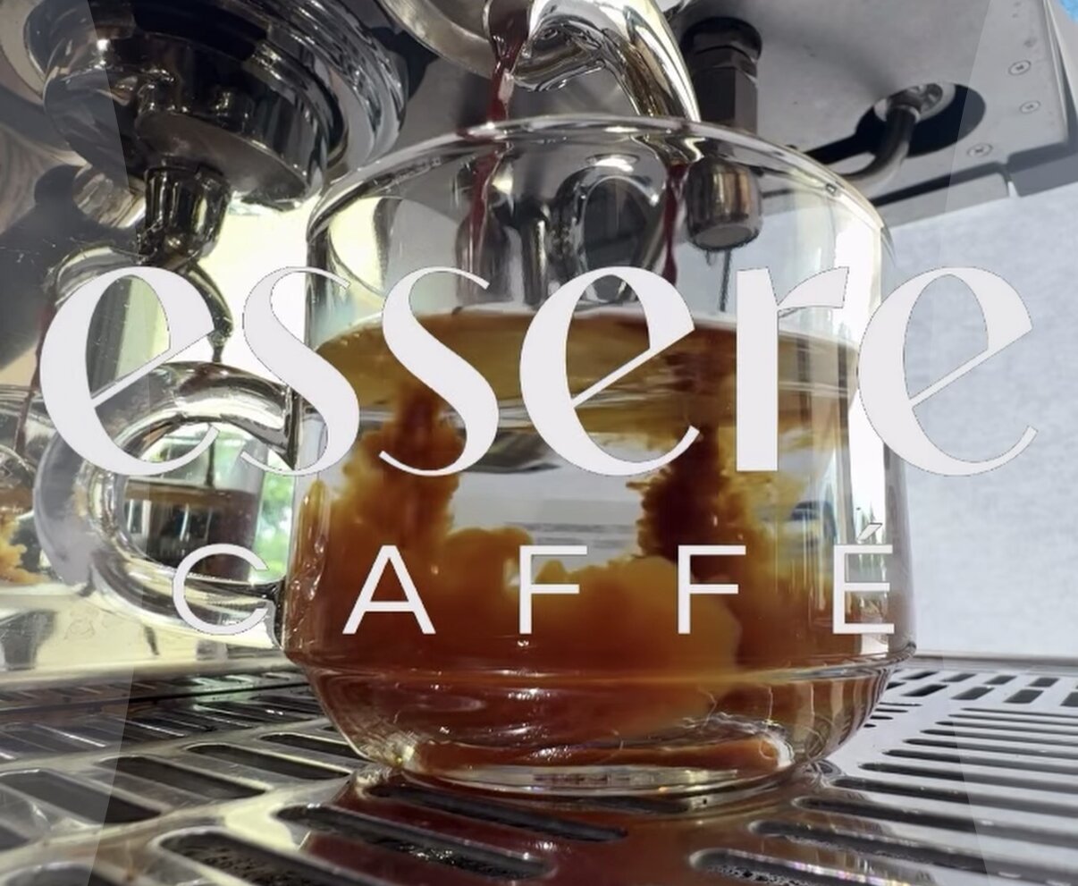 Espresso pouring at Essere Caffè